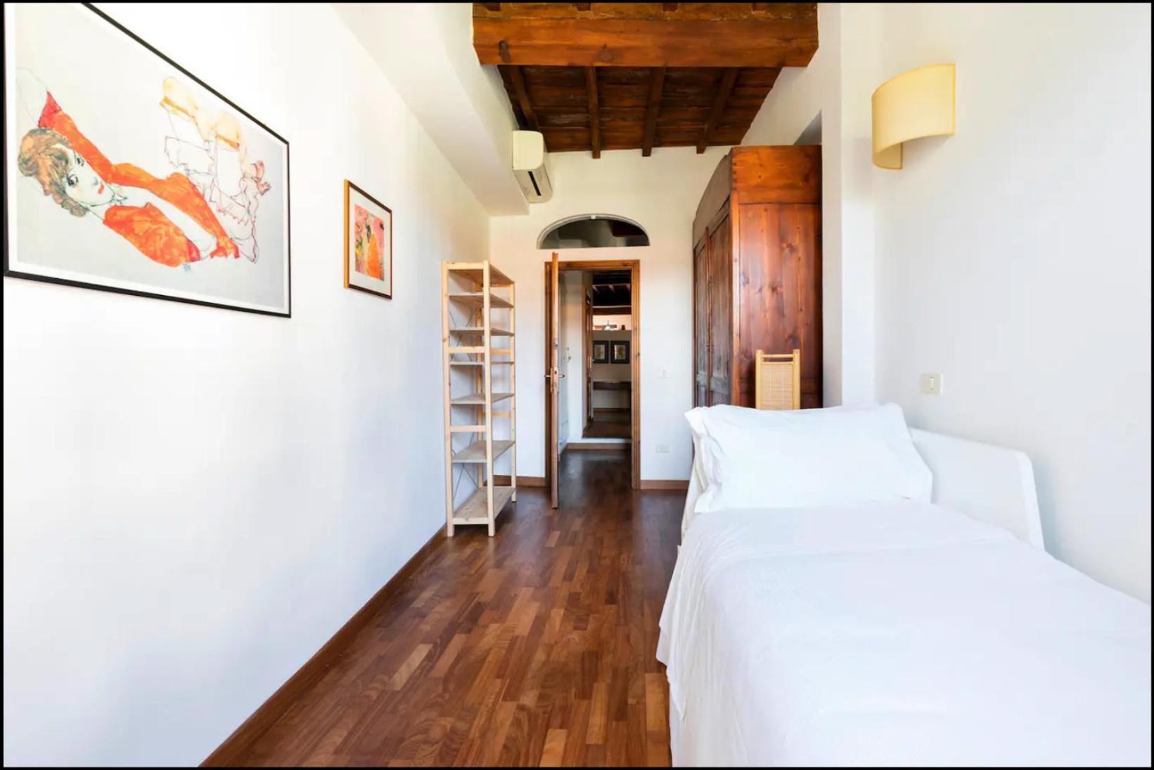 Via Dei Pilastri, 44 - Charming And Cozy In Historic Cente