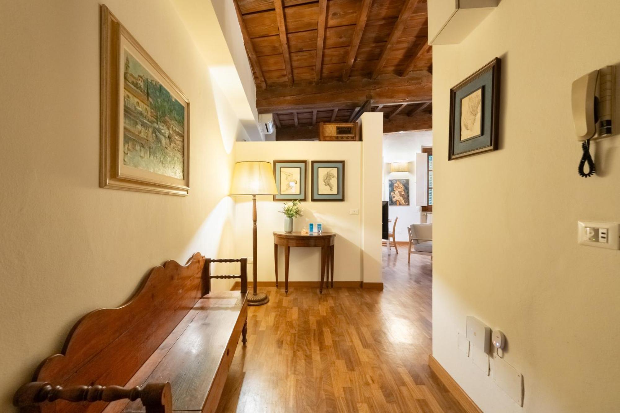 Via Dei Pilastri, 44 - Charming And Cozy In Historic Cente